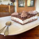 Maison Des Monts Bleus Bed and Breakfast