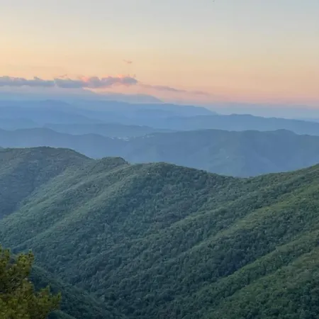 Couette-café Maison Lgbt Des Monts Bleus *