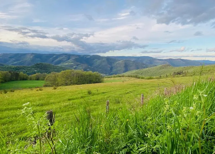 Maison Des Monts Bleus Bed & Breakfast